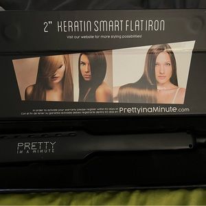PRETTY IN A MINUTE KERATIN
SMART 2 INCH FLAT IRON